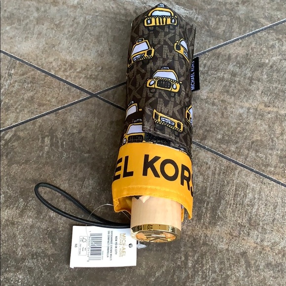 MICHAEL KORS NEW YORK CITY SM COMPACT UMBRELLA - Picture 16 of 16